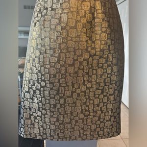 Ann Taylor LOFT Petites - Brown/Gold metallic mini skirt. Size 4P.